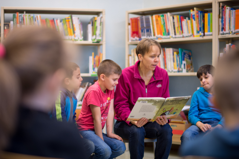 Vorlesen in der Bücherei